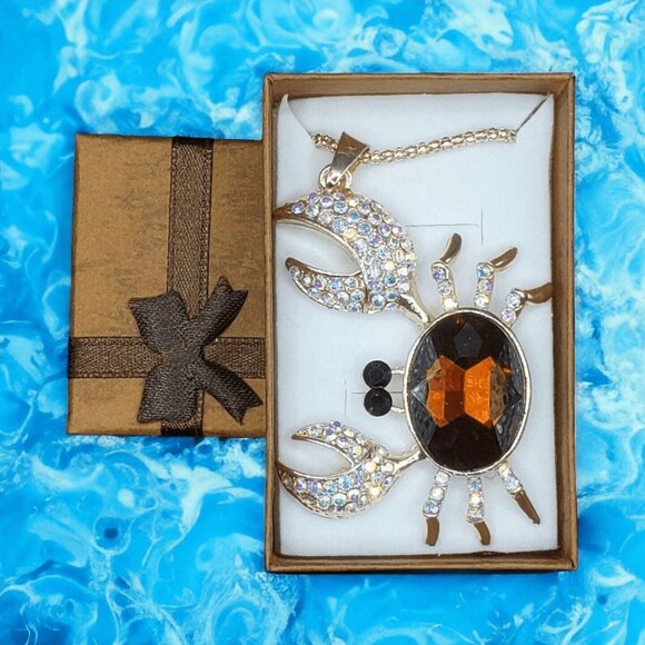 Crab Amber Necklace Comes Gift Boxed Rhinestones Birthday Holiday Christmas - Picture 1 of 6